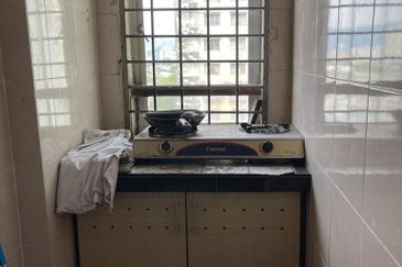 Taman Cahaya, Ampang