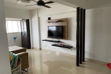 Taman Cahaya, Ampang