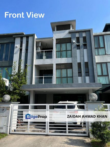 Renovated 2.5 Storey Terrace Reika USJ Heights Subang Jaya, Selangor, USJ Heights