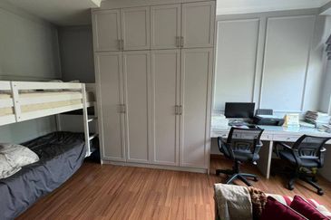 Renovated 2.5 Storey Terrace Reika USJ Heights Subang Jaya