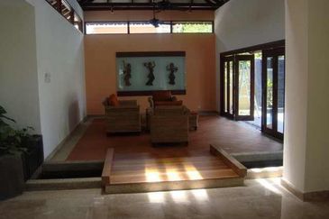 Changkat Kiara Surya