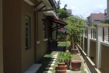 Changkat Kiara Surya