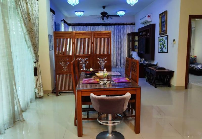 Below Market Value Renovated 250 K Facing Surau End Lot Precint 14C Double Storey House Putrajaya For Sale 