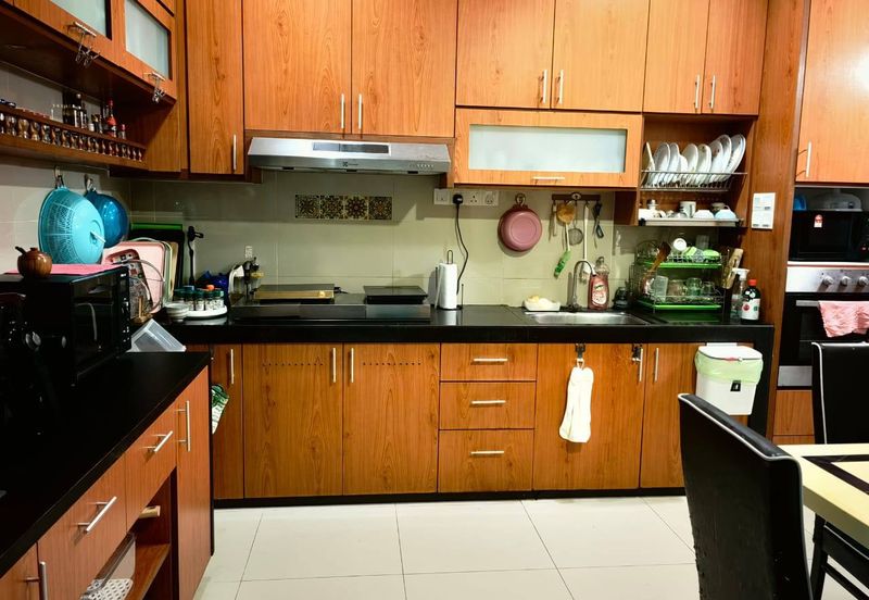 Below Market Value Renovated 250 K Facing Surau End Lot Precint 14C Double Storey House Putrajaya For Sale 