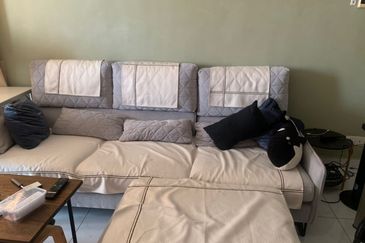 Royal Domain Sri Putramas II