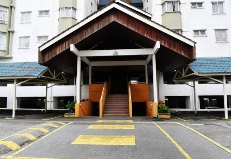 Endah Regal Condominium