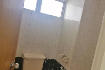 Endah Regal Condominium