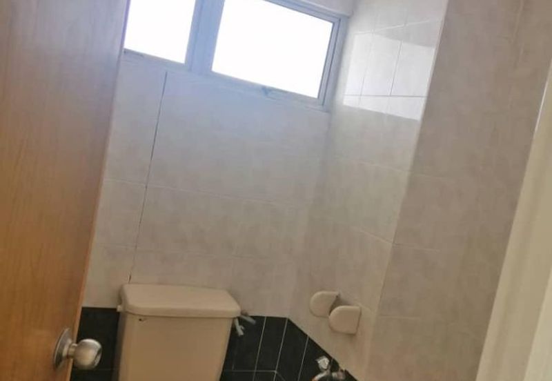 Endah Regal Condominium