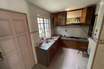 2.5 Storey Terrace House,Taman Cheras Jaya, Kajang