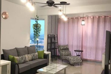 FULLY FURNISHED CORNER PREMIUM UNIT CYBERJAYA