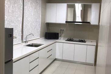 FULLY FURNISHED CORNER PREMIUM UNIT CYBERJAYA