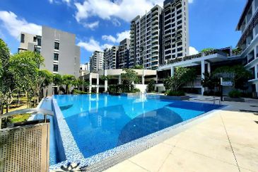 FREE KITCHEN CABINET, BOOKING RM500, Precint 8, Pu