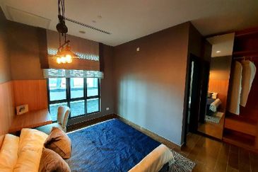 FREE KITCHEN CABINET, BOOKING RM500, Precint 8, Pu