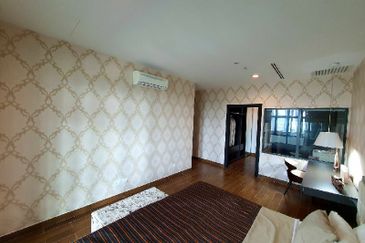 FREE KITCHEN CABINET, BOOKING RM500, Precint 8, Pu