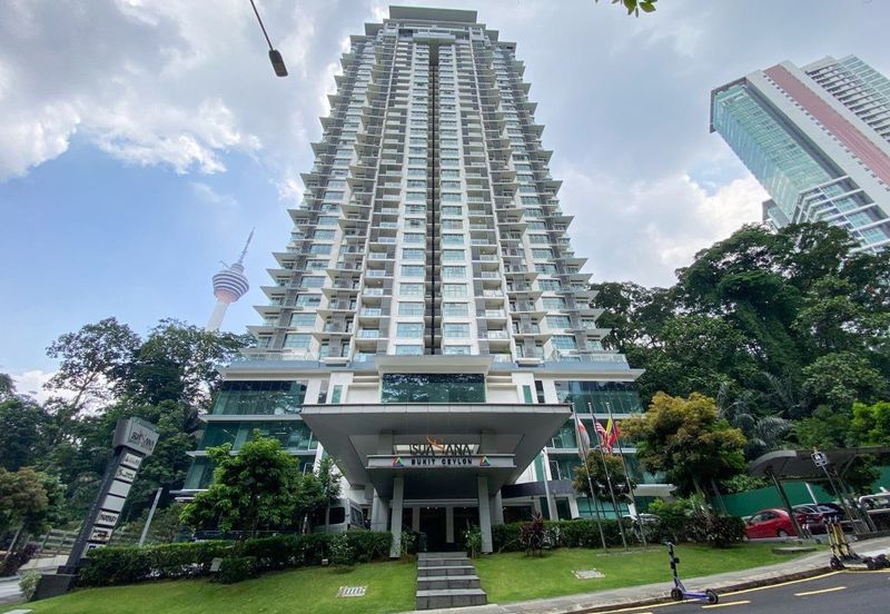 For Rent Office Strategic Location near MRT, Monorail & Public Bus.   Mezzanine Floor Office Space at Suasana Bukit Ceylon, Bukit Bintang Kuala Lumpur