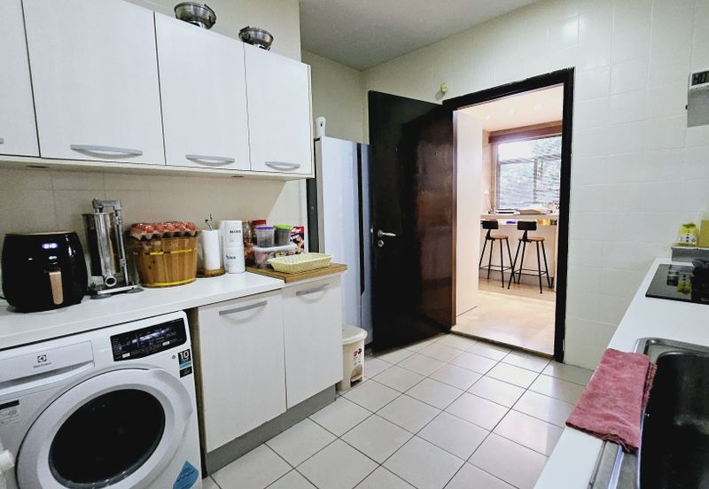 Changkat Kiara Surya