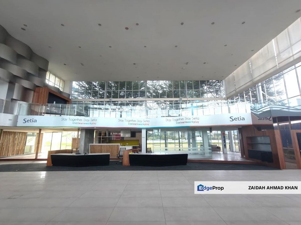 Stand Alone Building Facing Setia City Mall For Rent Suitable For Any Business FnB Showroom SPA, Selangor, Shah Alam
