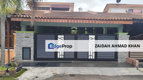 Renovated Ceiling, Kitchen Cabinet , Car Porch , Auto Gate Single Storey House For Sale Jalan Kebun Nenas 3 Bedromm 1 Toilet 1 Bathroom 1 Loft , Selangor, Klang