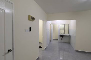 Lakeview Apartment Blok B, Taman Jasa Perwira, Selayang