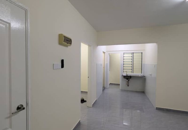 Lakeview Apartment Blok B, Taman Jasa Perwira, Selayang