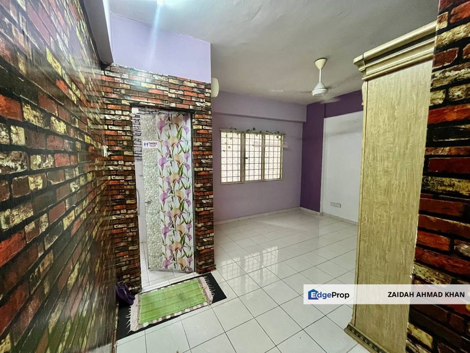 Renovated Low Floor Apartment Vista Mahkota Cheras For Sale , Selangor, Cheras South