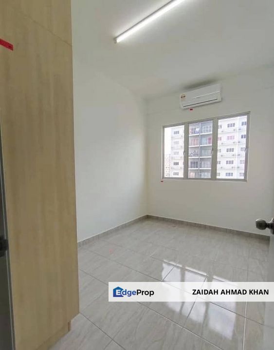 RENOVATED BELOW 300K APARTMENT in Kajang For Sale Vesta View Apartment Kajang, Selangor, Kajang