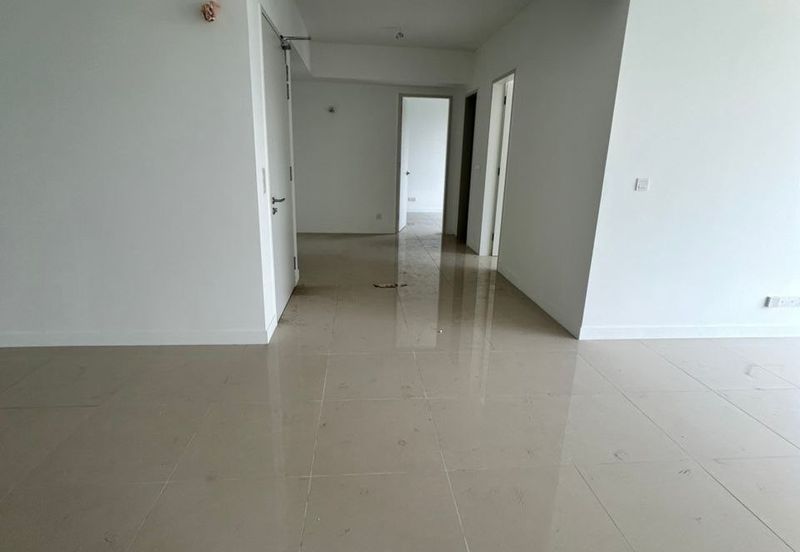 Lakefront Condominium | Emerald Hills @ Alam Damai