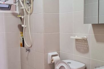 Karisma Apartment @ Eco Majestic