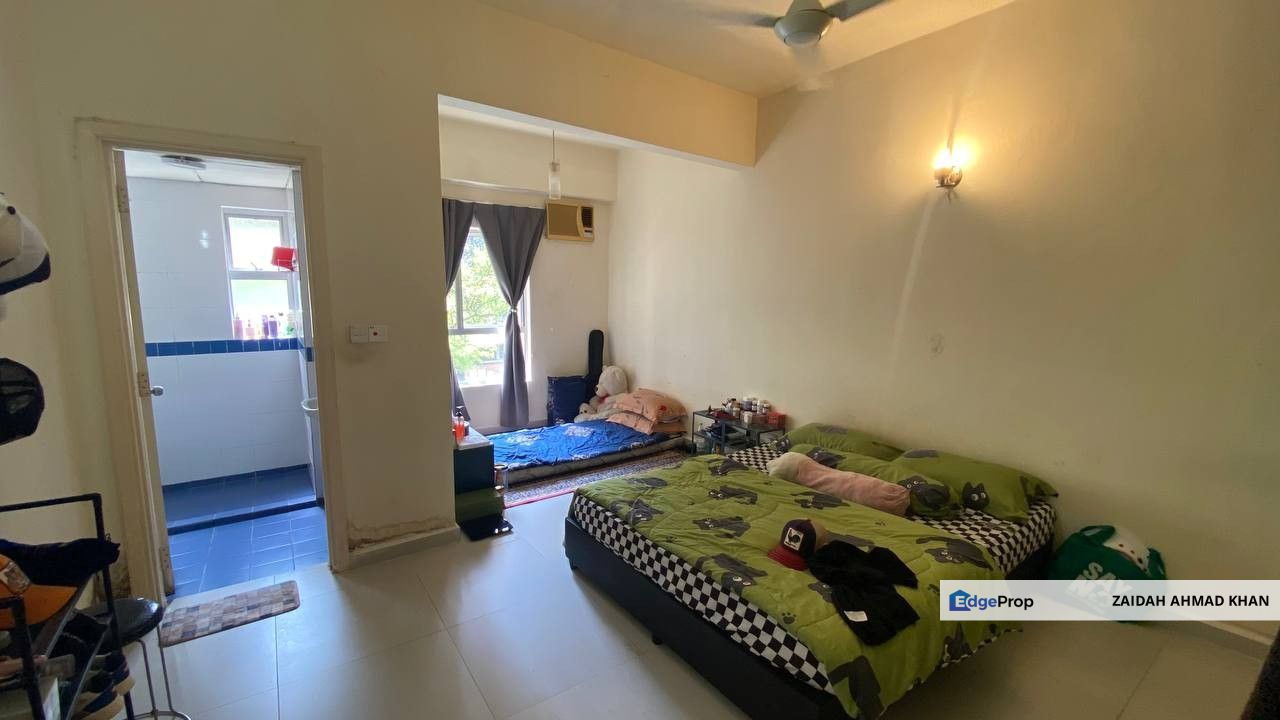 SERI MAYA CONDOMINIUM JLN JELATEK CONDOMINIUM FOR SALE LOW FLOOR BALCONY FACING VIEW POOL, Kuala Lumpur, Taman Setiawangsa