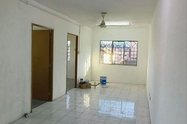 Apartment Lestari