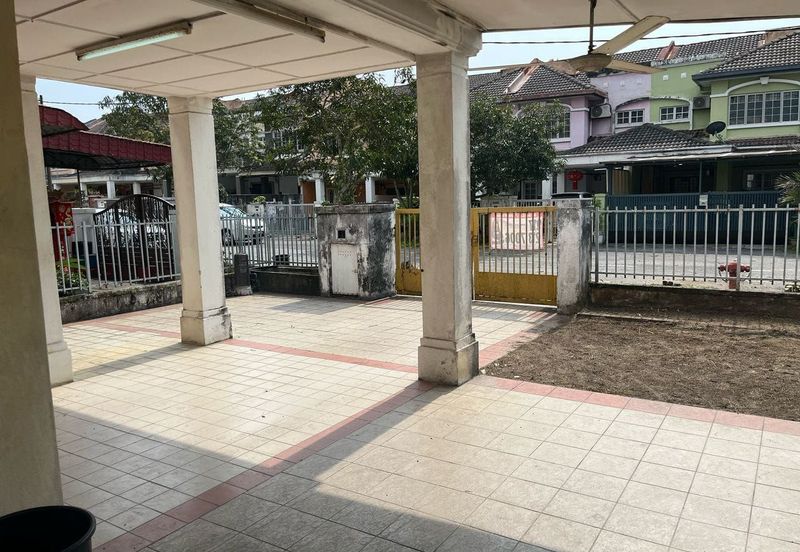 Taman Sri Putra, Sungai Buloh