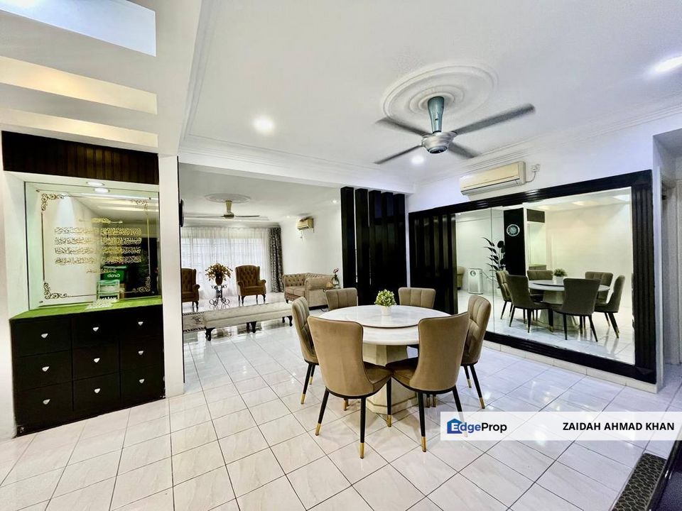 VILLA LAGENDA CONDOMINIUM SELAYANG BATU CAVES CONDOMINIUM FOR SALE RENOVATED PARTLY FURNISHED , Selangor, Batu Caves 