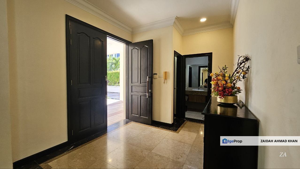 KIARA PEAK PUNCAK KIARA MONT KIARA KUALA LUMPUR TRIPLE STOREY BUNGALOW FOR RENT FULLY  FURNISHED GATED AND GUARDED PET ALLOWED PRIVACY AND LOW DENSITY, Kuala Lumpur, Mont Kiara