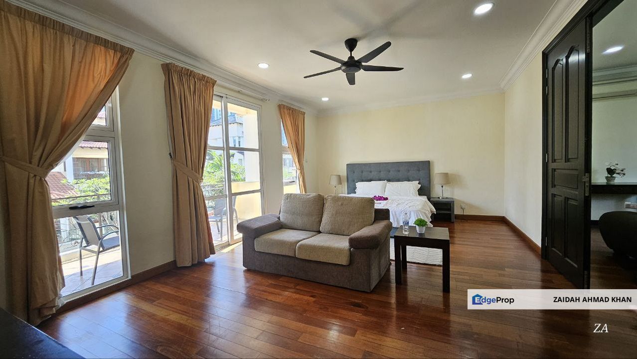 KIARA PEAK PUNCAK KIARA MONT KIARA KUALA LUMPUR TRIPLE STOREY BUNGALOW FOR RENT FULLY  FURNISHED GATED AND GUARDED PET ALLOWED PRIVACY AND LOW DENSITY, Kuala Lumpur, Mont Kiara