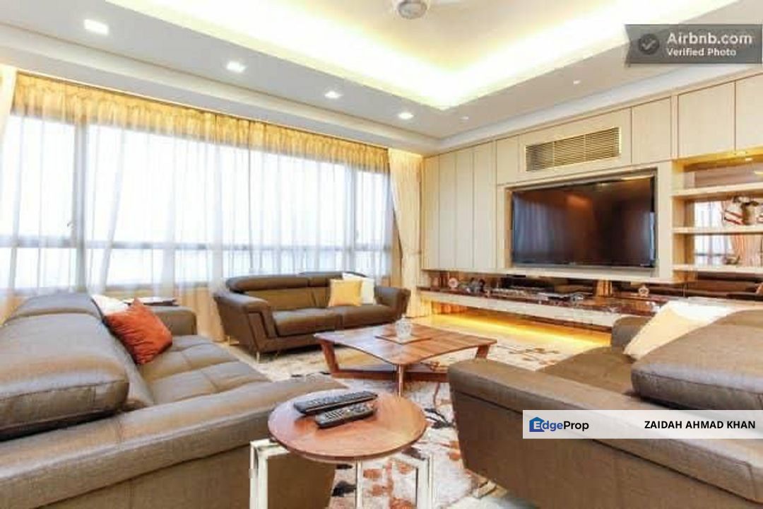 Penthouse The Capsquare Residences Biggest Unit Renovated, Kuala Lumpur, KL City