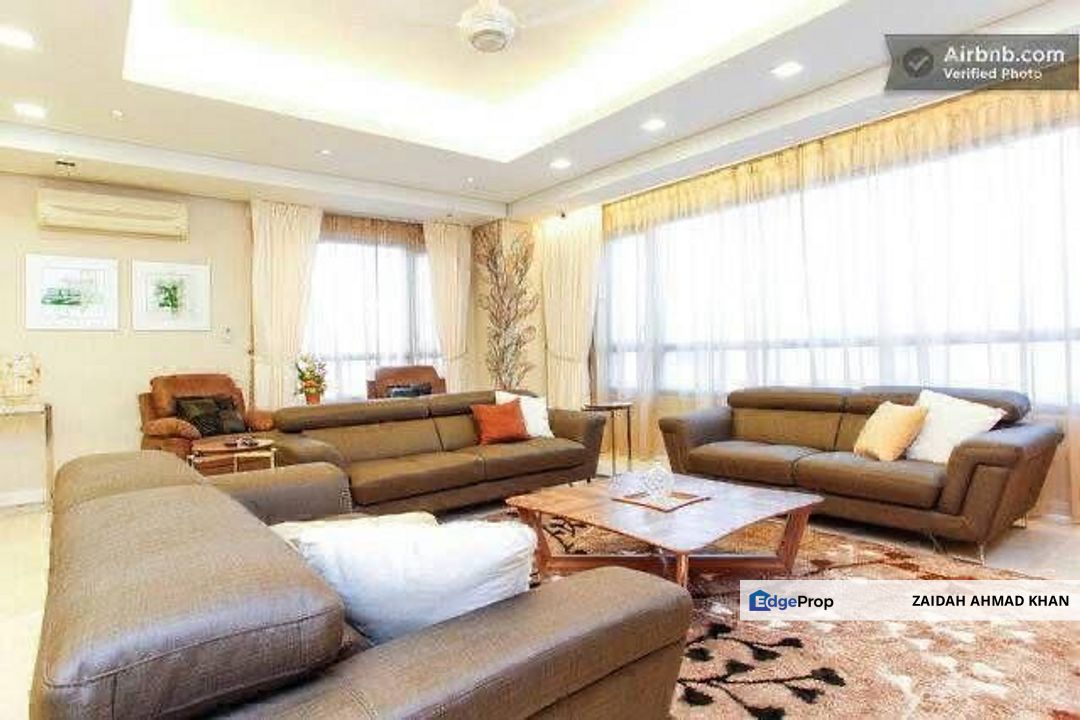 Penthouse The Capsquare Residences Biggest Unit Renovated, Kuala Lumpur, KL City