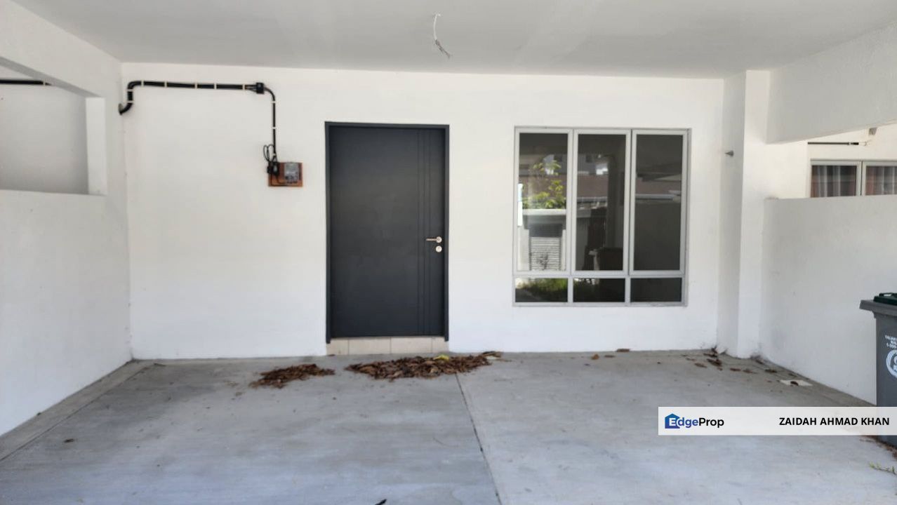 Double storey Terrace Lot  At Aury @ Iringan Bayu Seremban, Negeri Sembilan, Seremban