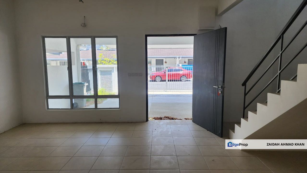 Double storey Terrace Lot  At Aury @ Iringan Bayu Seremban, Negeri Sembilan, Seremban