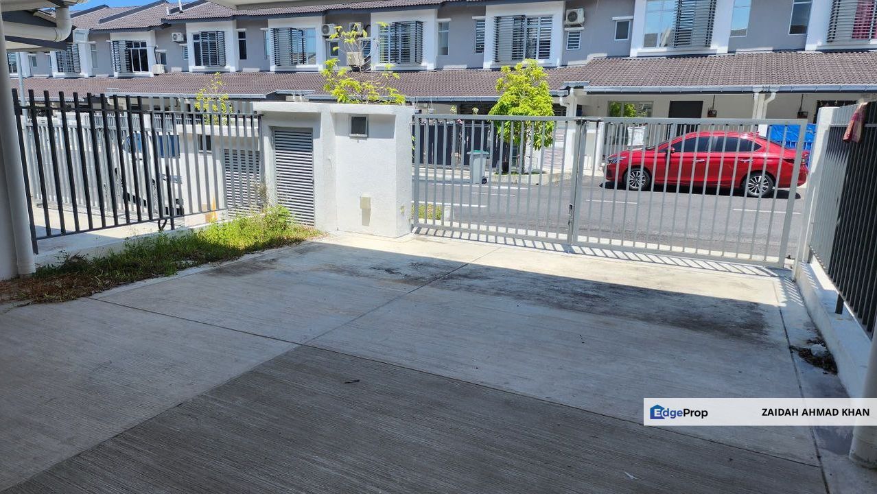 Double storey Terrace Lot  At Aury @ Iringan Bayu Seremban, Negeri Sembilan, Seremban
