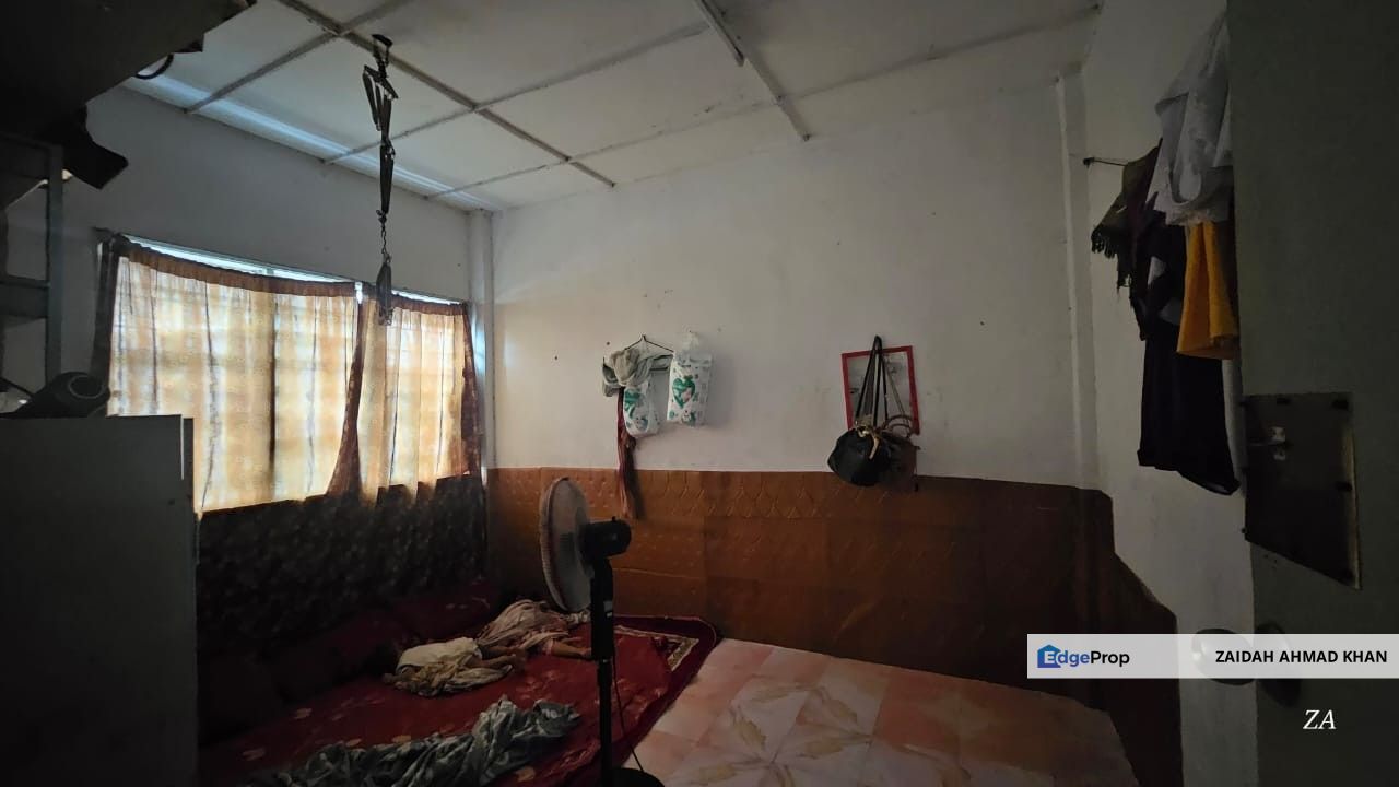 FLAT SRI INDAH LOW COST LEASEHOLD BUMI TENANTEDD THE LOWEST PRICE IN TOWN GREAT FOR INVESTMENT CHERAS BALAKONG  NEAR AEON , Selangor, Cheras South