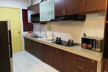 Putra Villa Kondominium