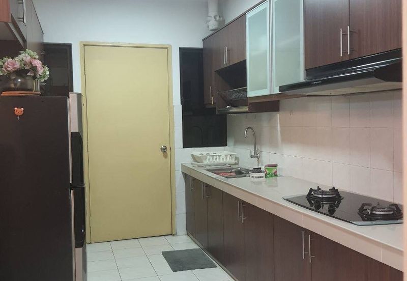 Putra Villa Kondominium