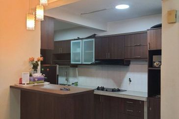 Putra Villa Kondominium