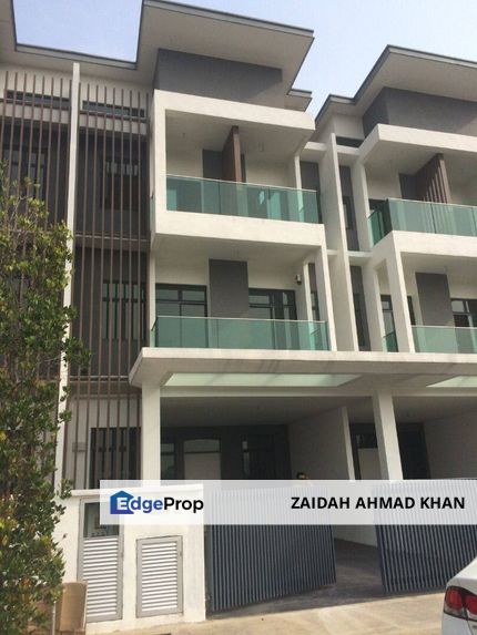 Private Pool Reflection Puchong Selangor Bandar Nusaputra 3 Storey House For Sale , Selangor, Puchong