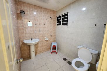 Kristal Villa Condominium