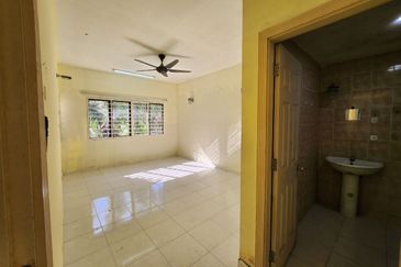 Kristal Villa Condominium