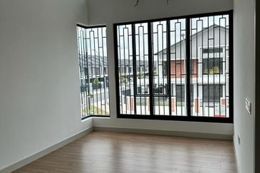 Elmina Green Three @ City of Elmina