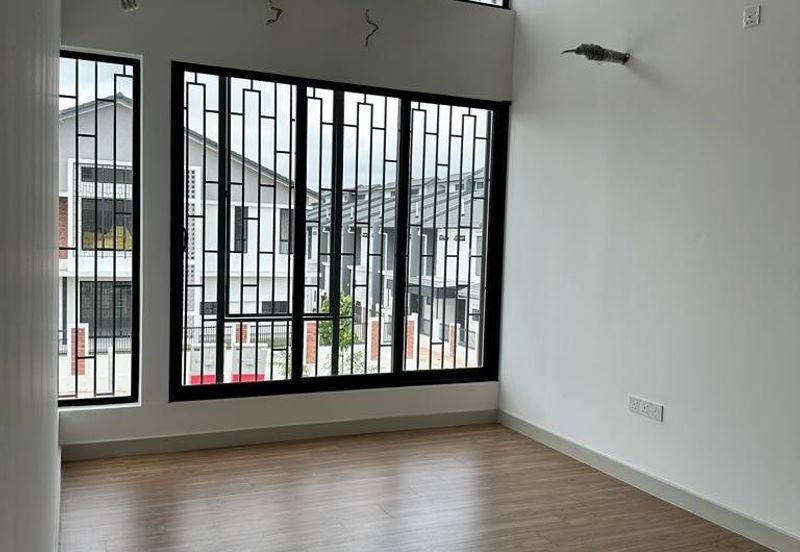 Elmina Green Three @ City of Elmina