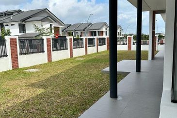 Elmina Green Three @ City of Elmina