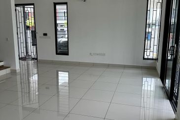 Elmina Green Three @ City of Elmina